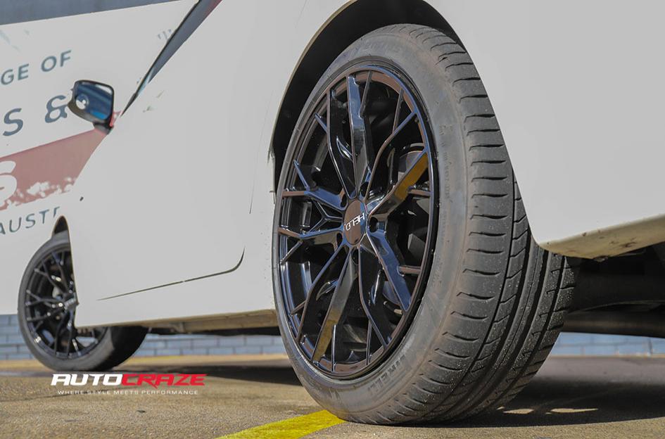 MITSUBISHI LANCER HE907 GLOSS BLACK MACHINED FACE